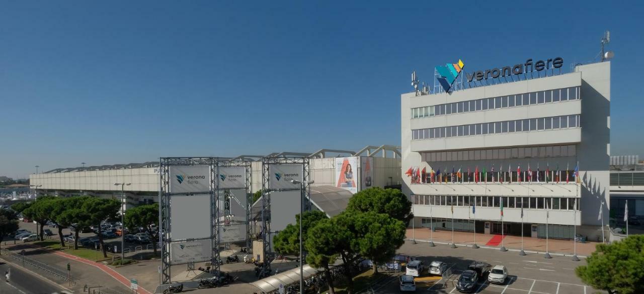 Garbini Alla Fiera Verona Exteriör bild